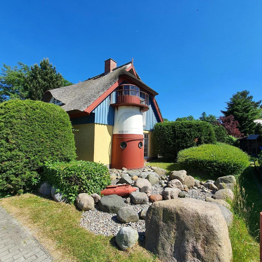 "Leuchtturmhaus" By Ferienhaus Strandgut Born Eksteriør billede